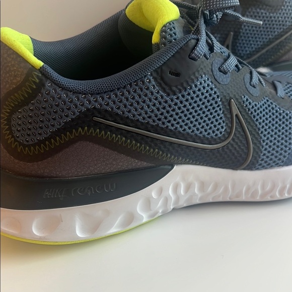 Nike Renew Mens Blue Gray Athletic Shoes, Sz. 10 - Picture 2 of 6